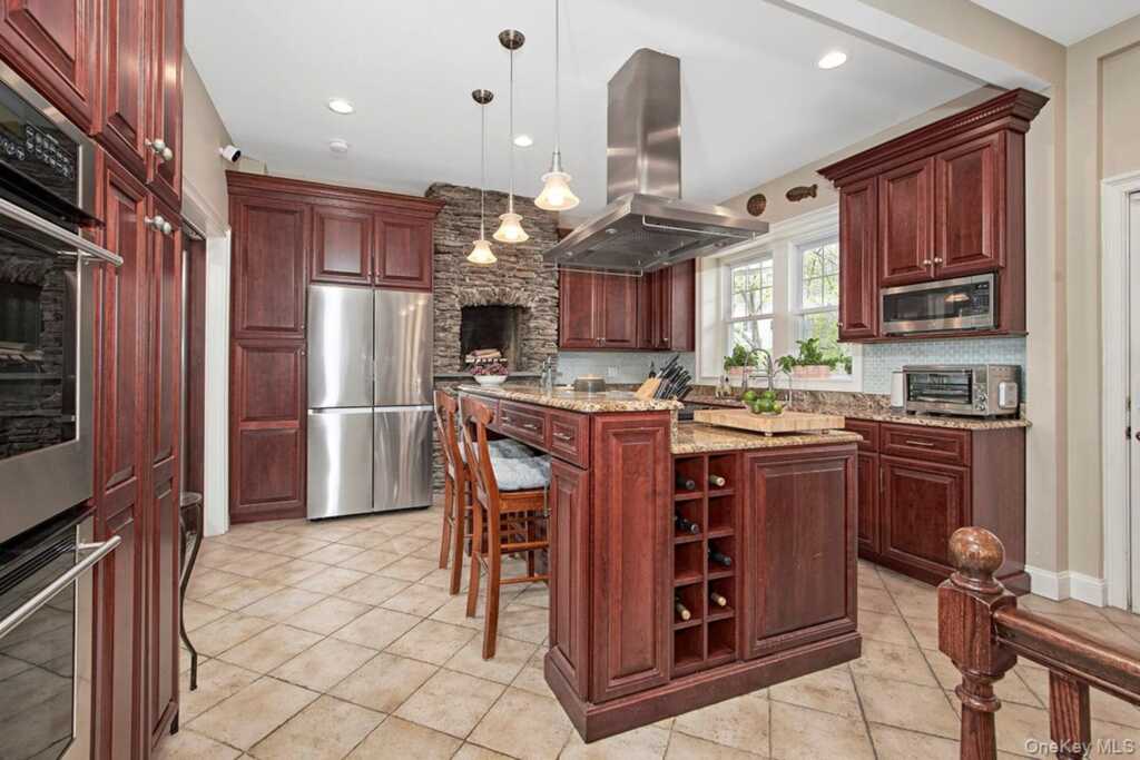 13 Chadwick Road, White Plains, NY 10604 - Photo 17 of 45