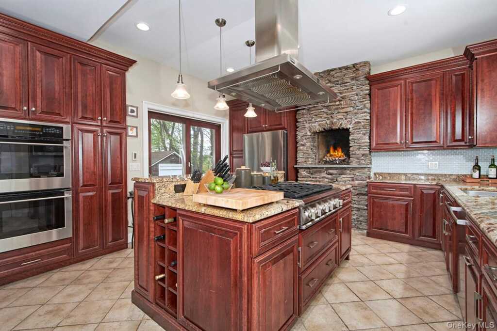 13 Chadwick Road, White Plains, NY 10604 - Photo 18 of 45
