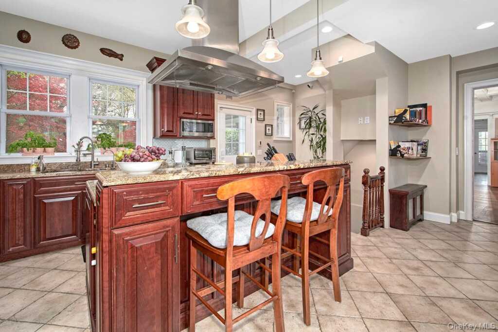 13 Chadwick Road, White Plains, NY 10604 - Photo 19 of 45