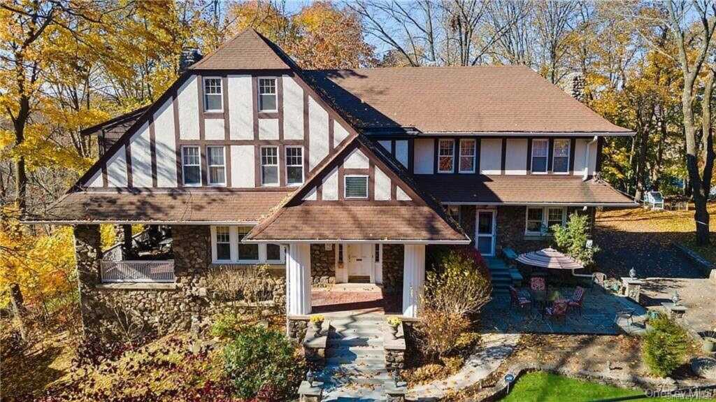 13 Chadwick Road, White Plains, NY 10604 - Photo 42 of 45
