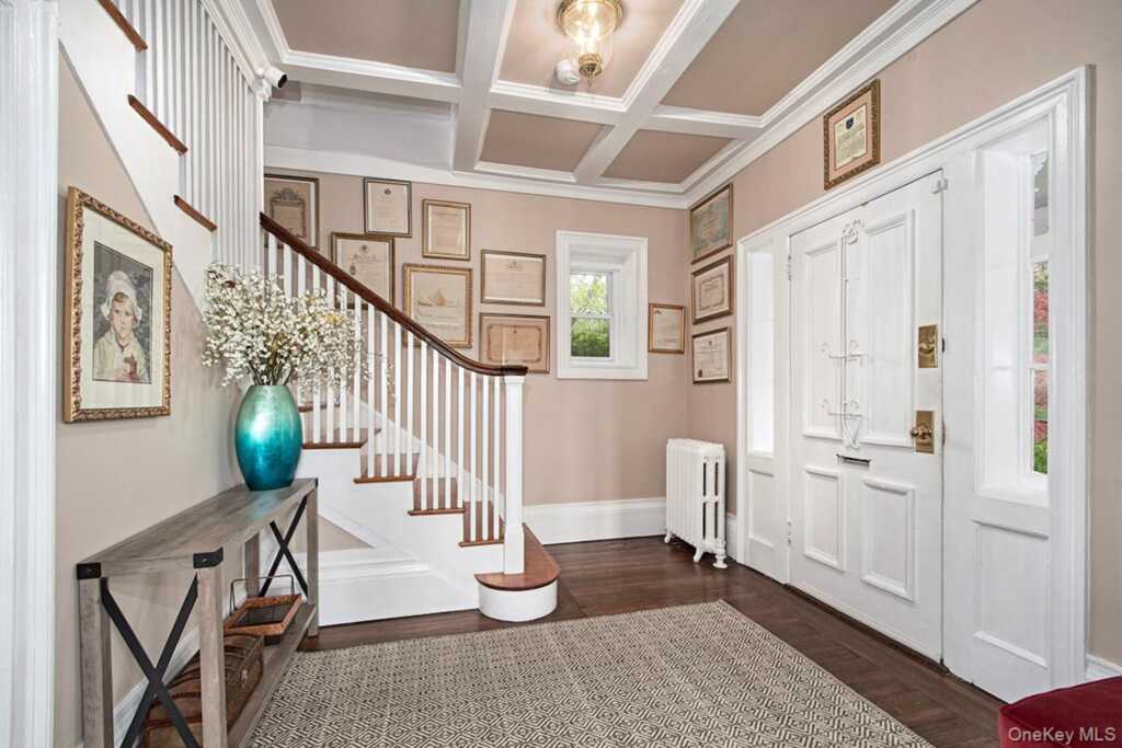 13 Chadwick Road, White Plains, NY 10604 - Photo 5 of 45