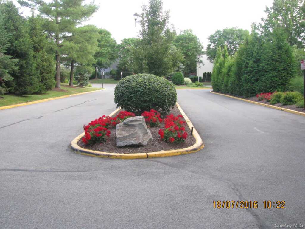 40 Aspen Court, Nanuet, NY 10954 - Photo 13 of 21