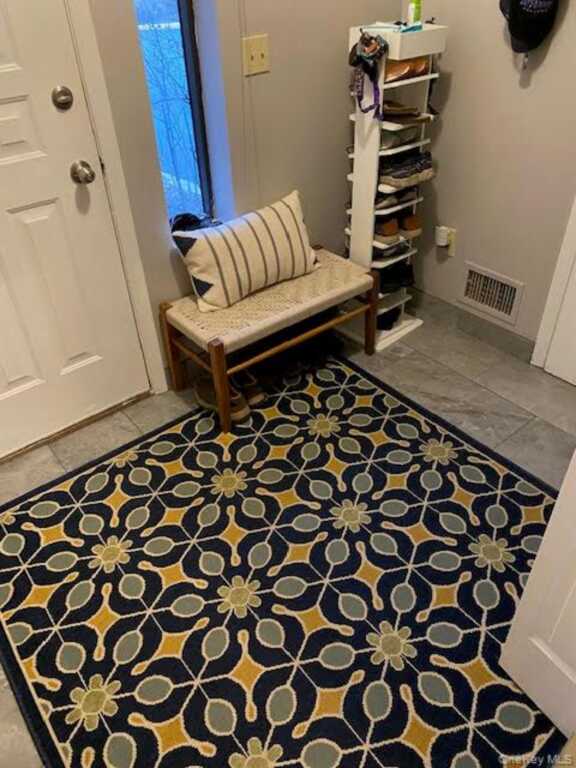 40 Aspen Court, Nanuet, NY 10954 - Photo 18 of 21