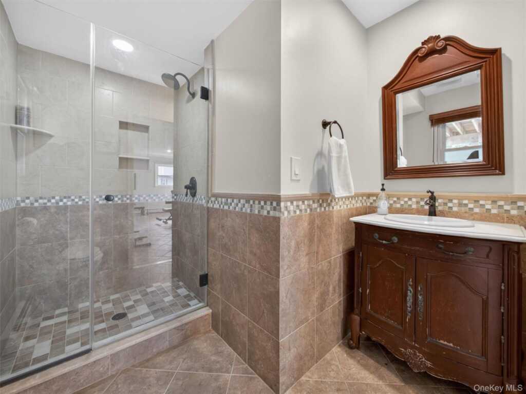 18 Termakay Drive, New City, NY 10956 - Photo 17 of 27