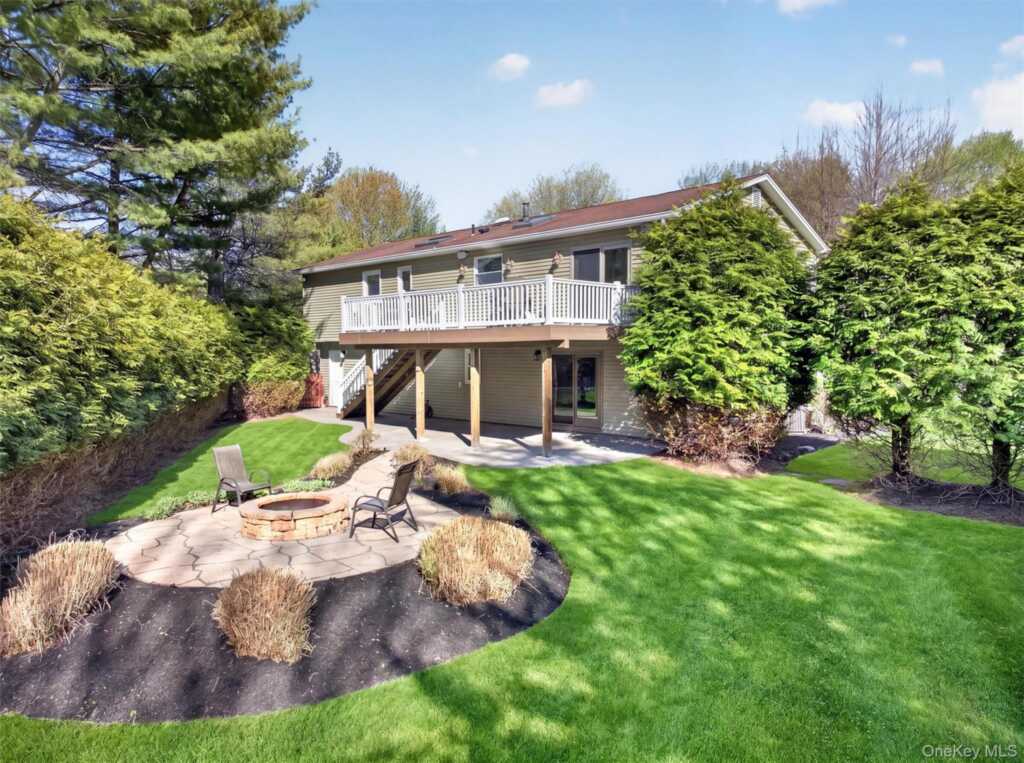 18 Termakay Drive, New City, NY 10956 - Photo 23 of 27