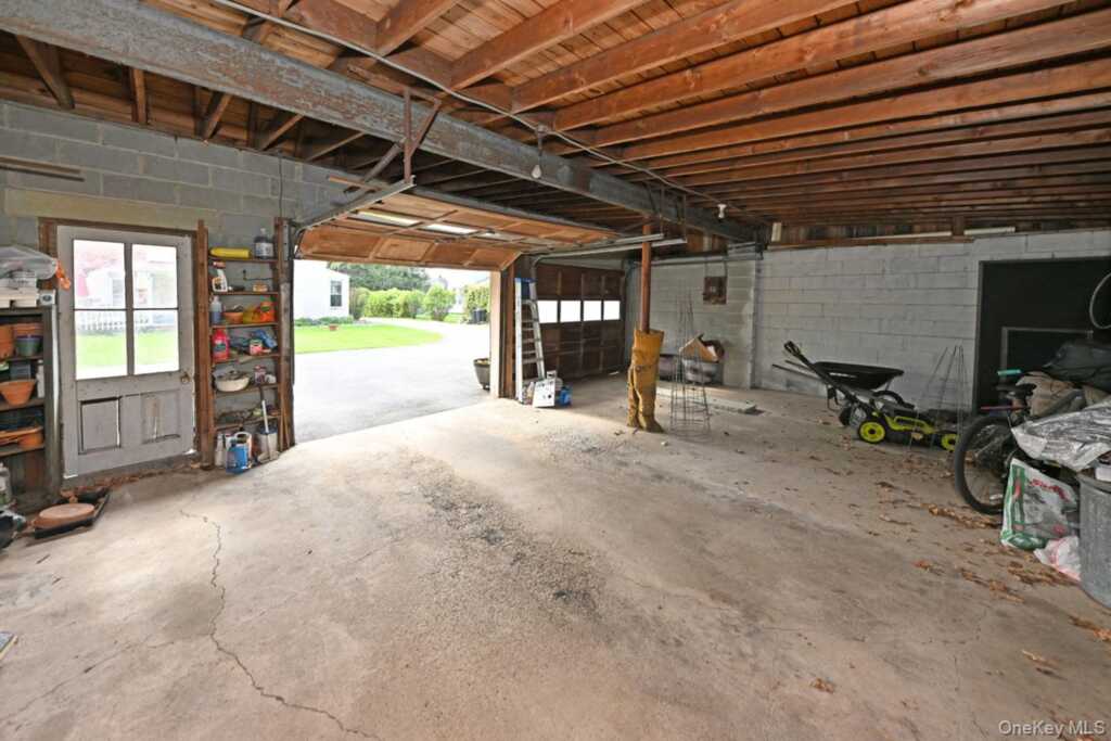 278 Cherry Lane, Suffern, NY 10901 - Photo 28 of 32