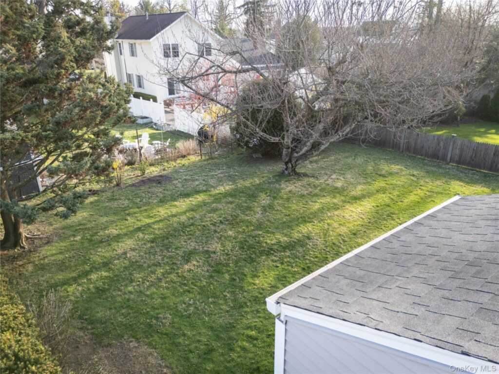 12 Maywood Avenue, Rye, NY 10573 - Photo 4 of 17
