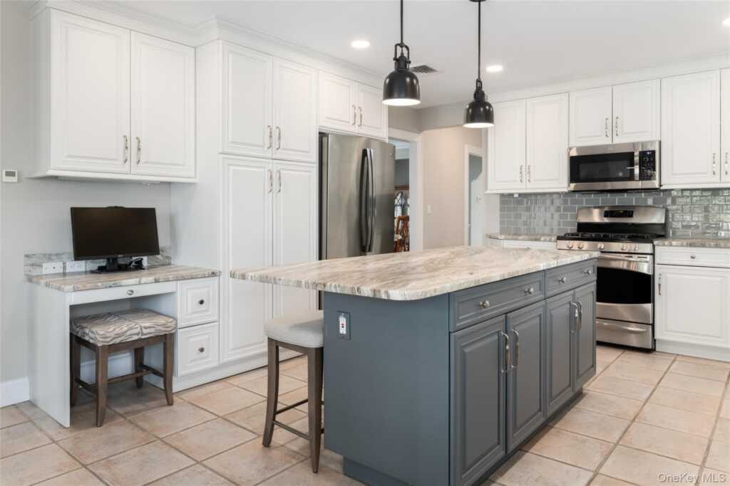 417 Wagner Avenue, Rye, NY 10543 - Photo 10 of 30