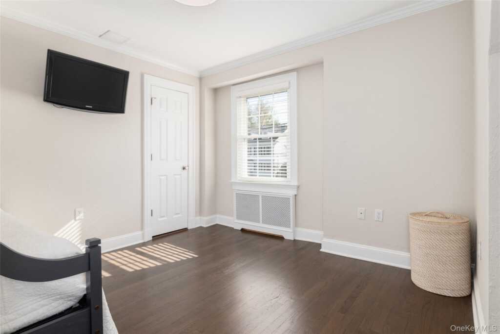 417 Wagner Avenue, Rye, NY 10543 - Photo 19 of 30