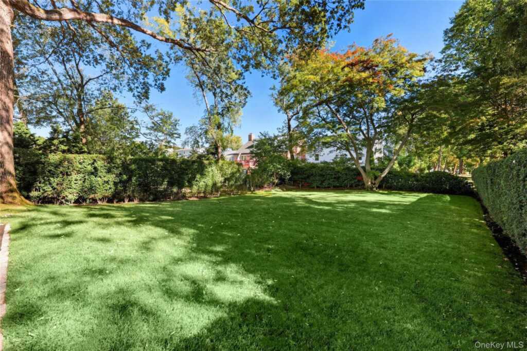 417 Wagner Avenue, Rye, NY 10543 - Photo 24 of 30