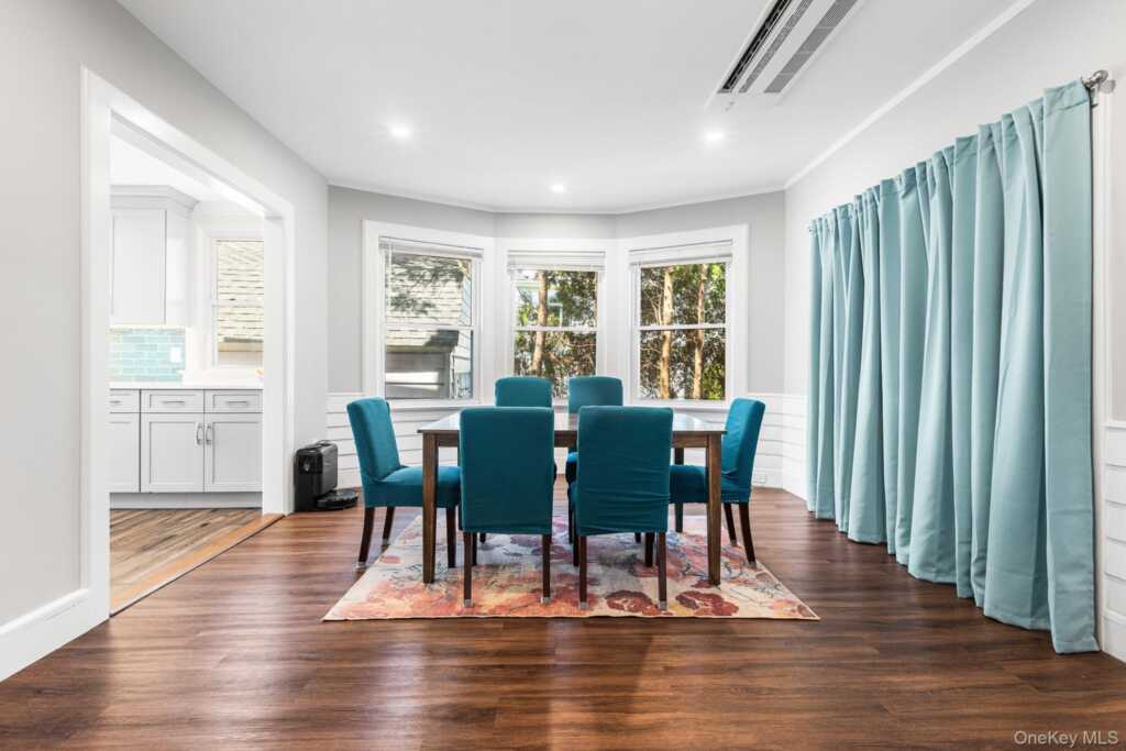 29 Howard Avenue, White Plains, NY 10606 - Photo 9 of 25
