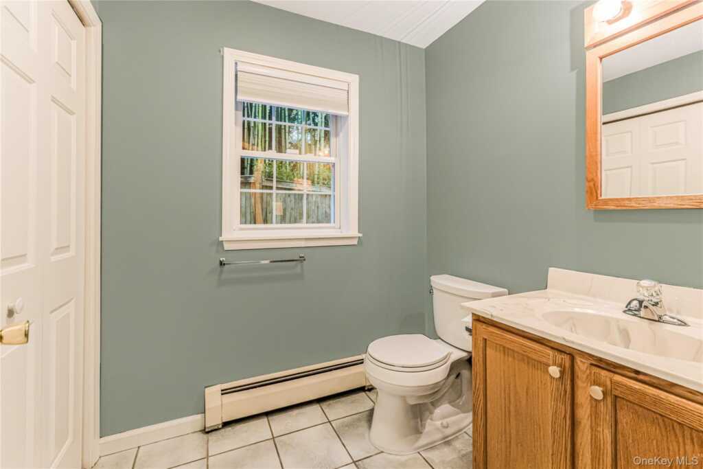 145 Walworth Avenue, White Plains, NY 10606 - Photo 12 of 36