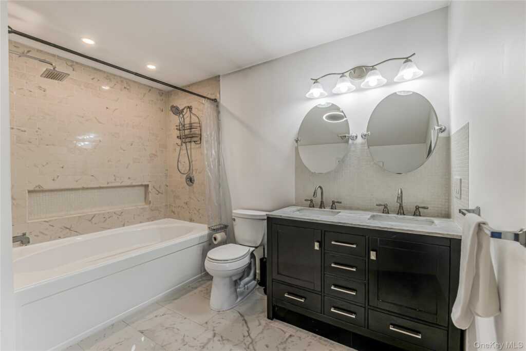145 Walworth Avenue, White Plains, NY 10606 - Photo 15 of 36