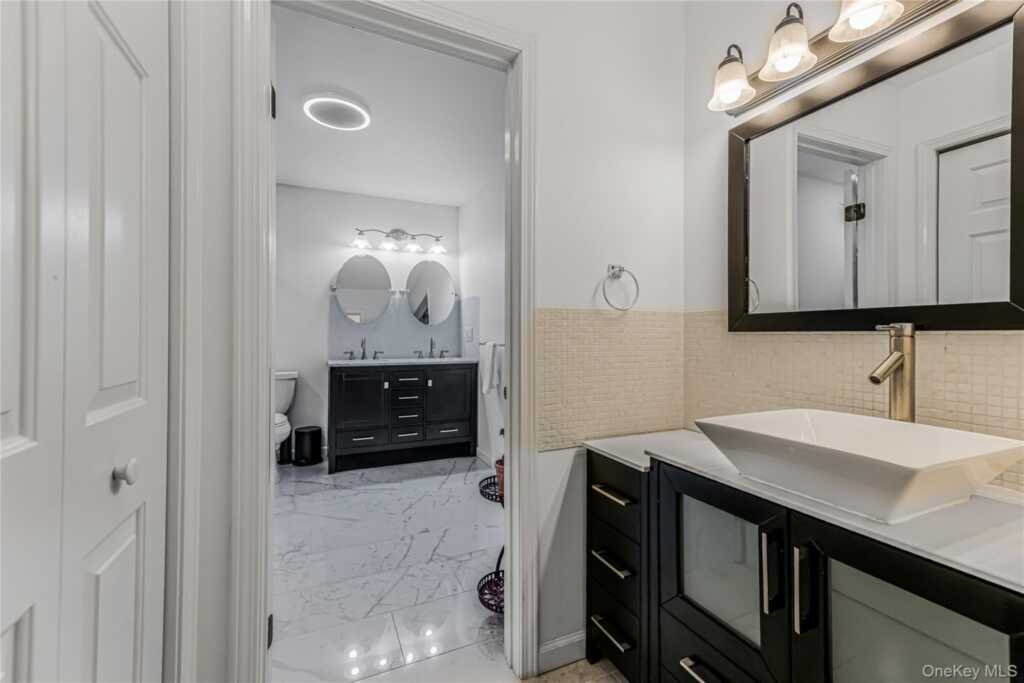 145 Walworth Avenue, White Plains, NY 10606 - Photo 17 of 36