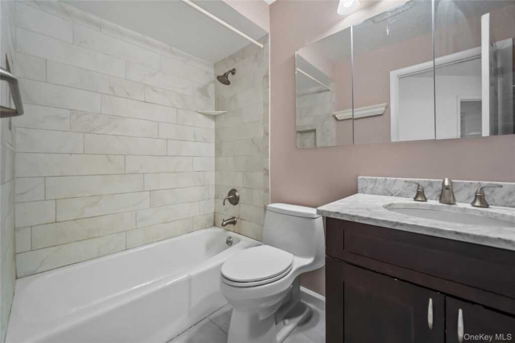 24 Carhart Avenue, Unit #318, White Plains, NY 10605 - Photo 17 of 23