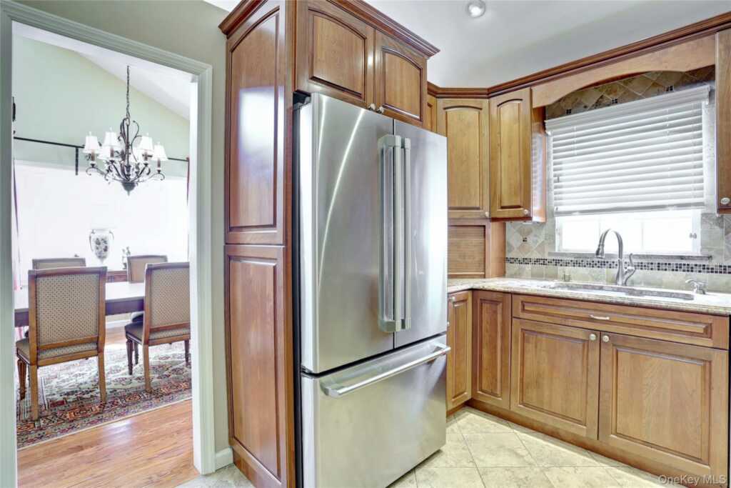 52 Jefferson Lane, New City, NY 10956 - Photo 13 of 33
