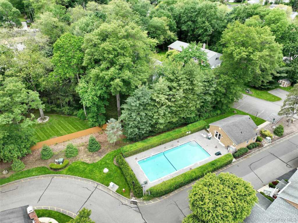 52 Jefferson Lane, New City, NY 10956 - Photo 32 of 33