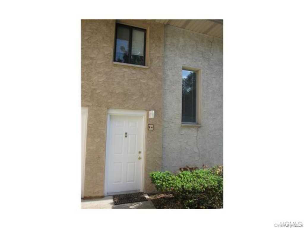 85 N Middletown Road, Unit #A7, Nanuet, NY 10954