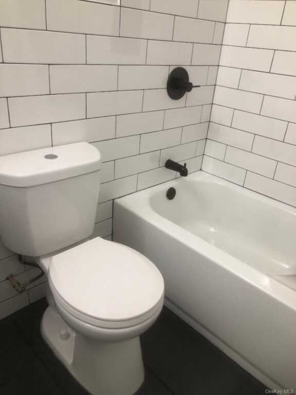 85 N Middletown Road, Unit #A7, Nanuet, NY 10954 - Photo 11 of 12