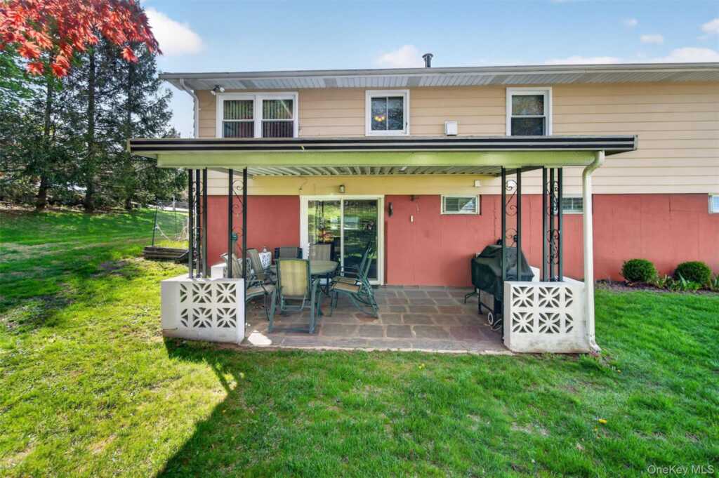 10 Termasen Drive, Stony Point, NY 10980 - Photo 35 of 41