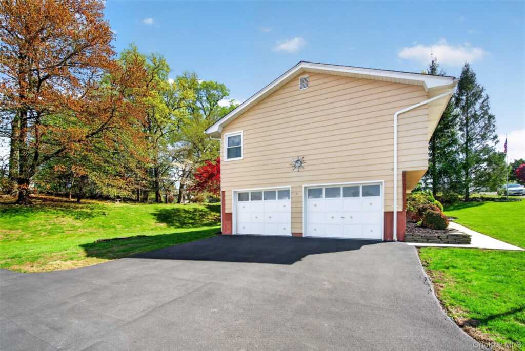 10 Termasen Drive, Stony Point, NY 10980 - Photo 38 of 41