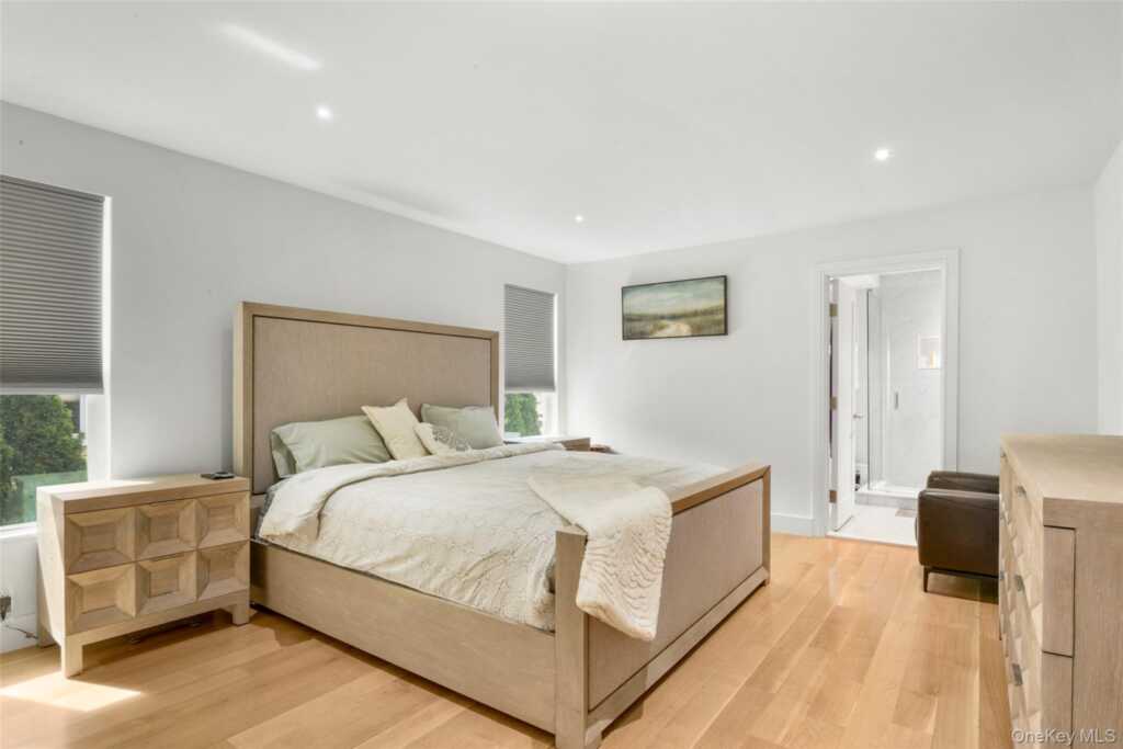 208 Florence Street, Rye, NY 10543 - Photo 10 of 43