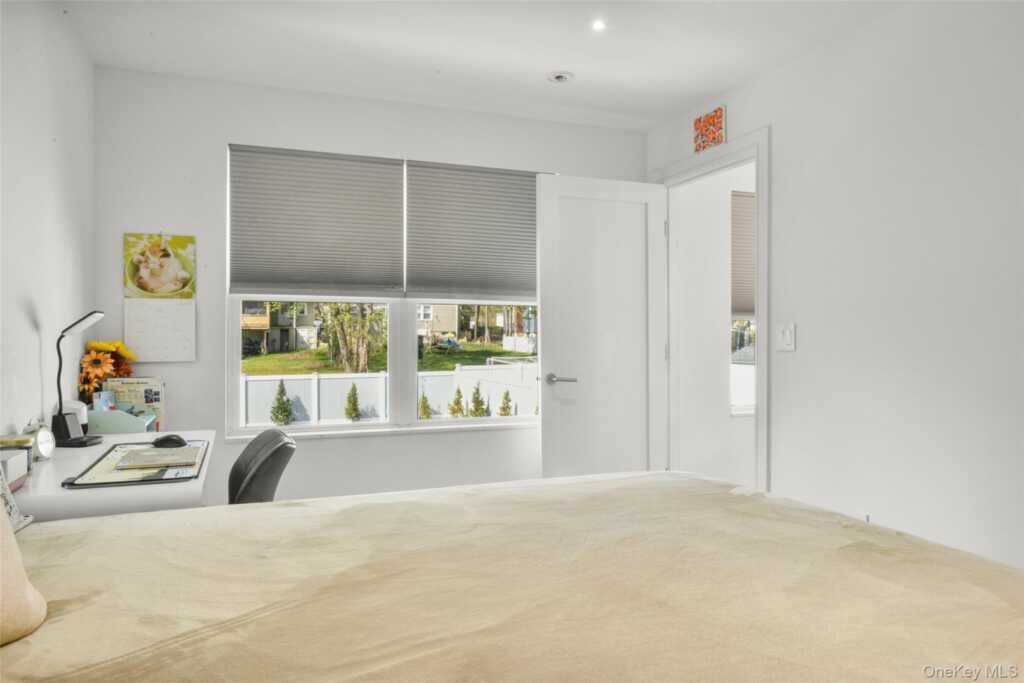 208 Florence Street, Rye, NY 10543 - Photo 12 of 43