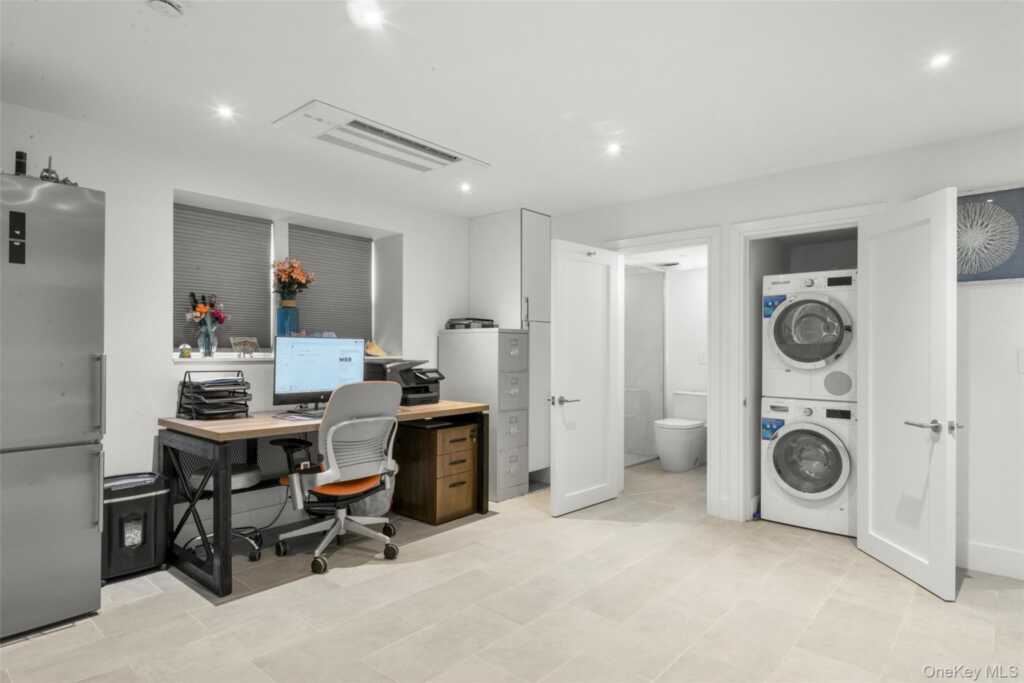 208 Florence Street, Rye, NY 10543 - Photo 19 of 43