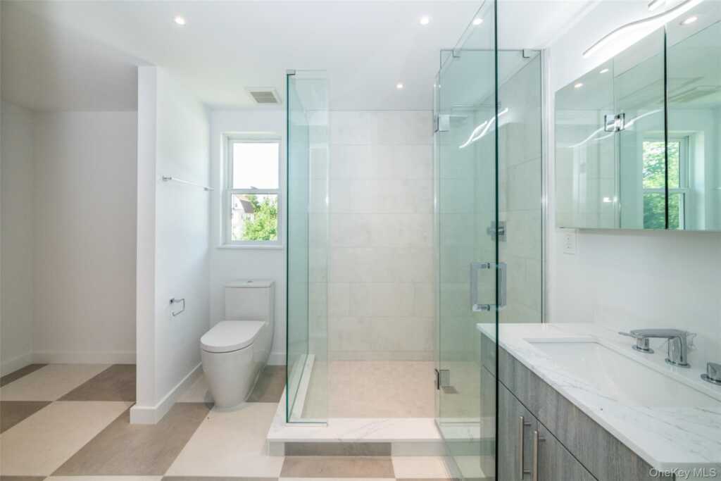 208 Florence Street, Rye, NY 10543 - Photo 27 of 43