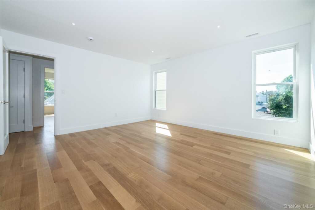 208 Florence Street, Rye, NY 10543 - Photo 29 of 43