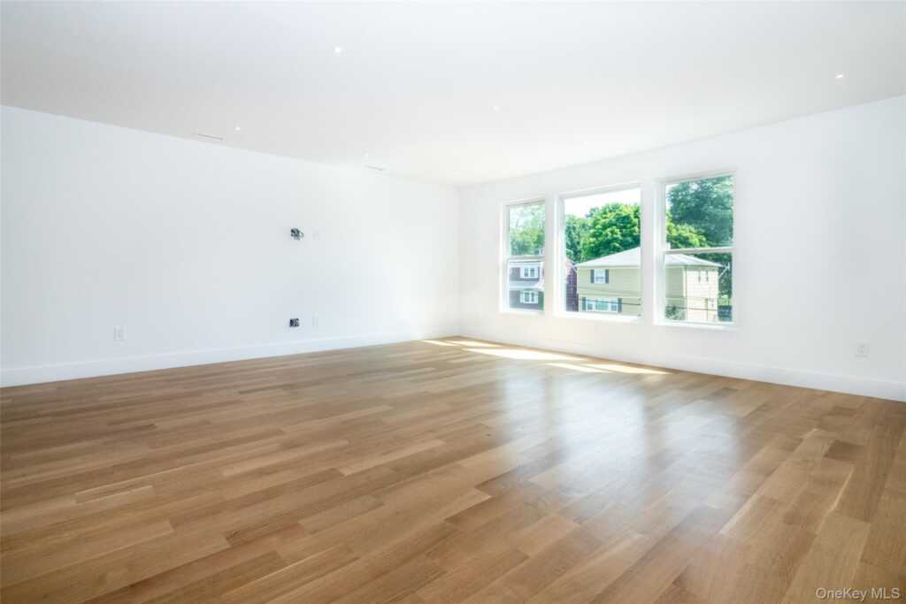 208 Florence Street, Rye, NY 10543 - Photo 31 of 43