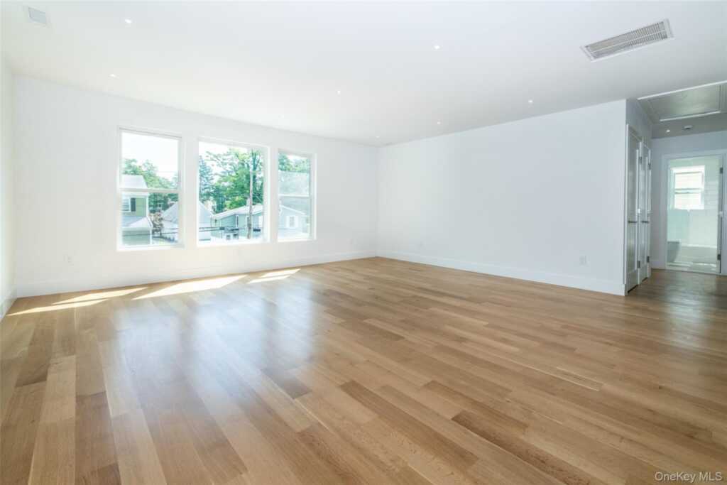 208 Florence Street, Rye, NY 10543 - Photo 32 of 43