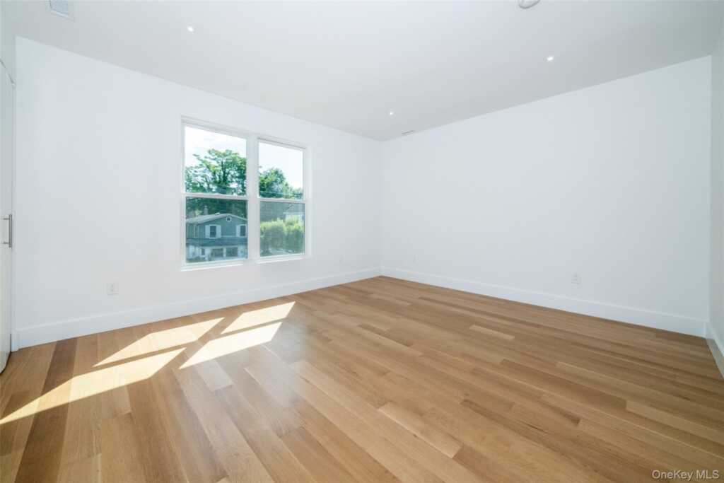 208 Florence Street, Rye, NY 10543 - Photo 33 of 43