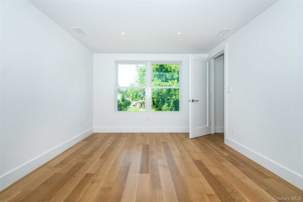 208 Florence Street, Rye, NY 10543 - Photo 34 of 43