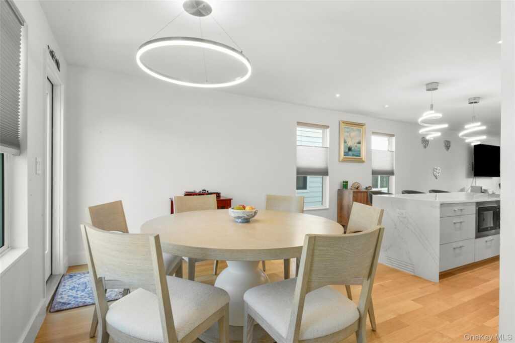 208 Florence Street, Rye, NY 10543 - Photo 9 of 43