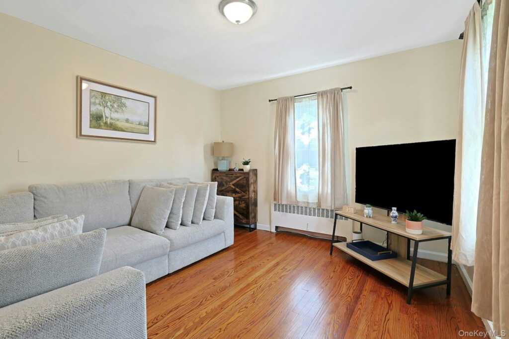 17 N Park Avenue, Nanuet, NY 10954 - Photo 13 of 41