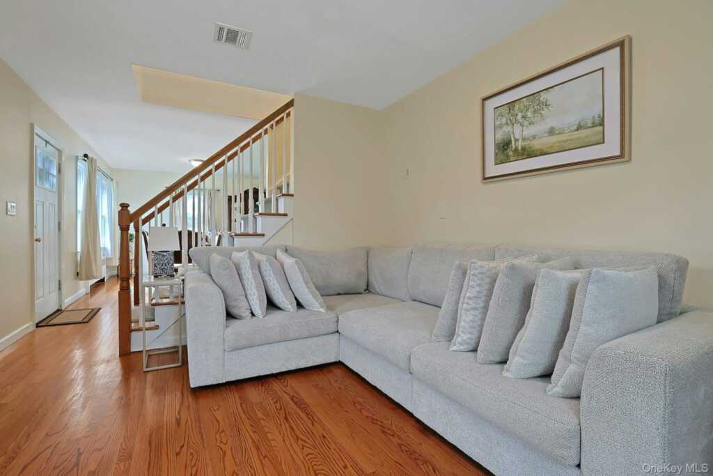 17 N Park Avenue, Nanuet, NY 10954 - Photo 14 of 41
