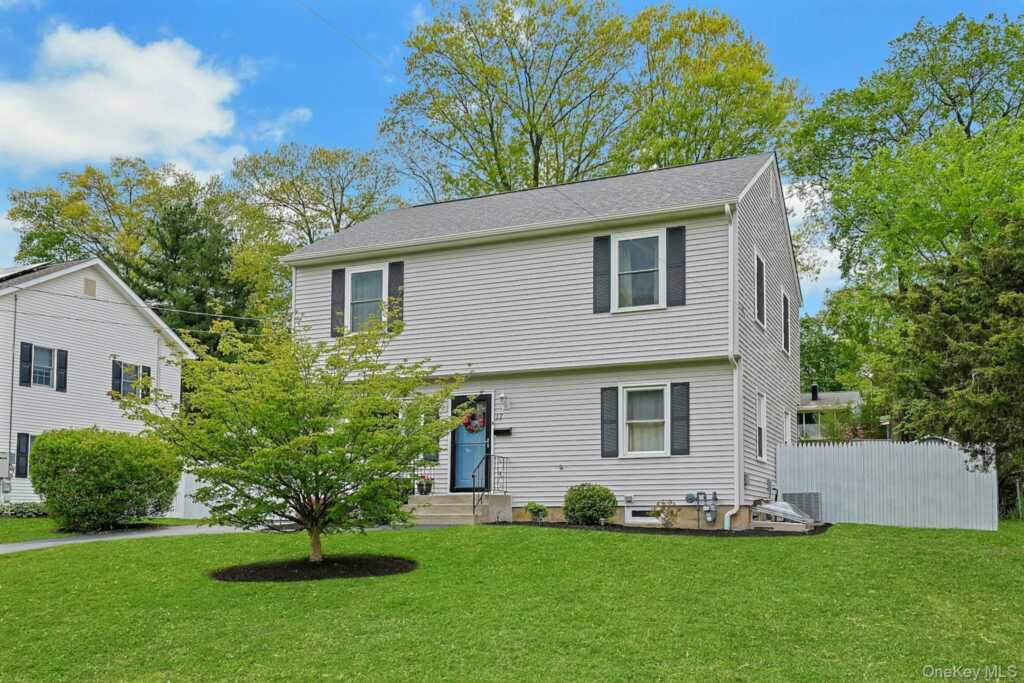 17 N Park Avenue, Nanuet, NY 10954 - Photo 34 of 41