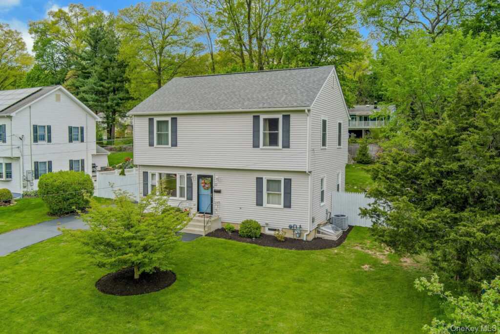 17 N Park Avenue, Nanuet, NY 10954 - Photo 35 of 41