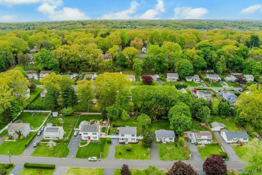 17 N Park Avenue, Nanuet, NY 10954 - Photo 40 of 41