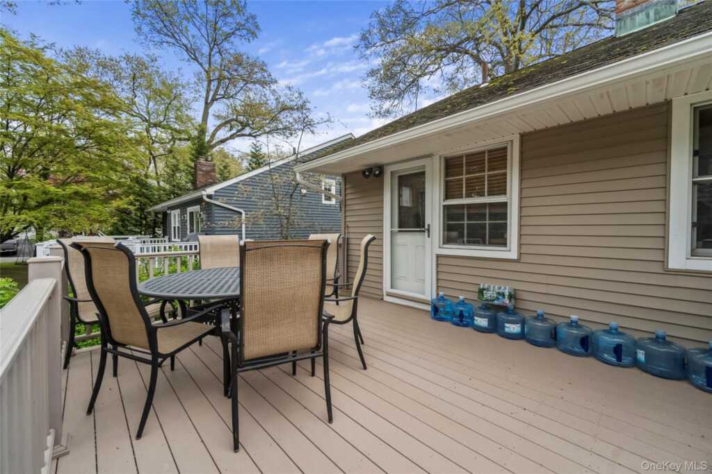 20 Salem Place, White Plains, NY 10605 - Photo 11 of 28