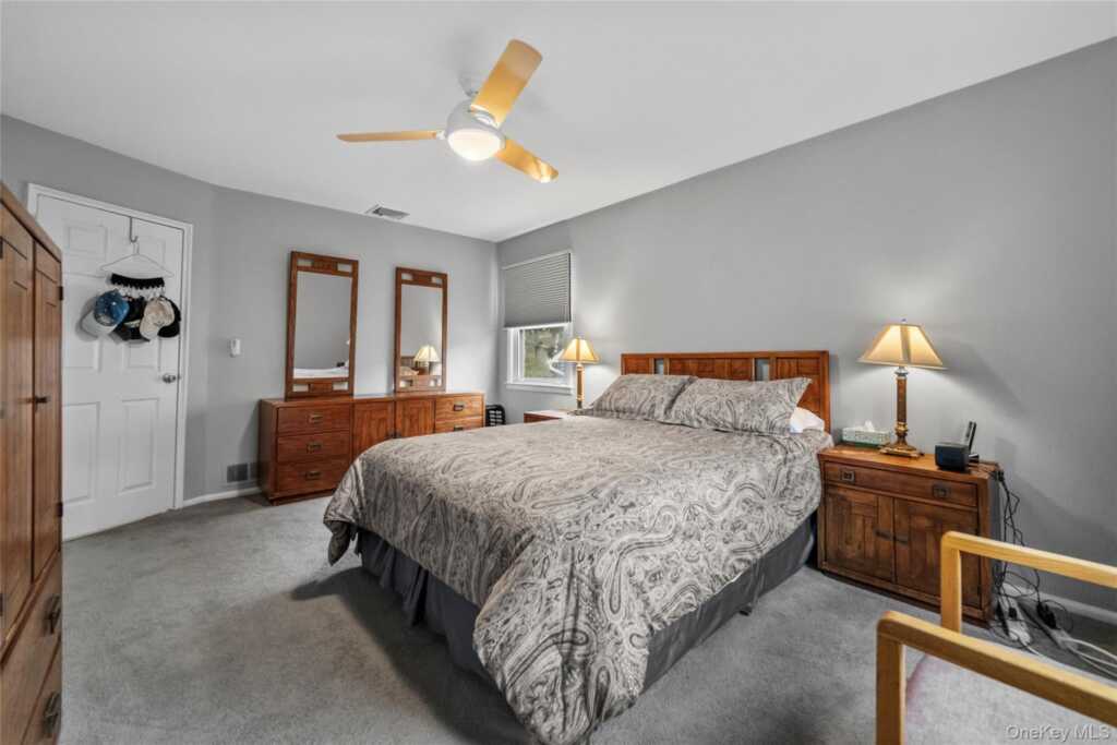 20 Salem Place, White Plains, NY 10605 - Photo 14 of 28