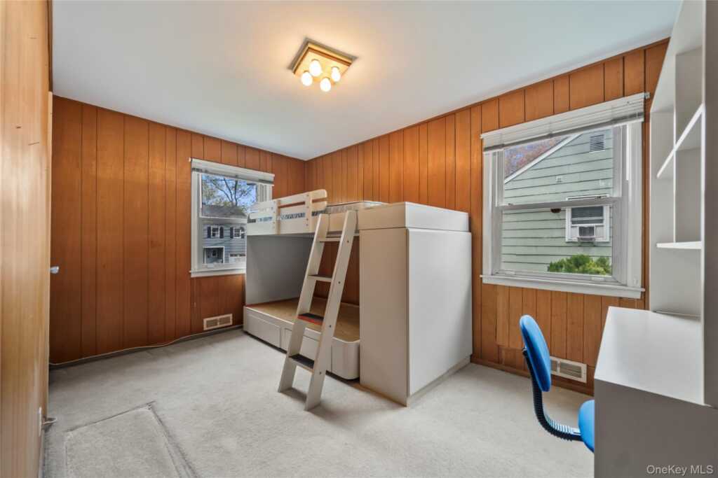 20 Salem Place, White Plains, NY 10605 - Photo 18 of 28