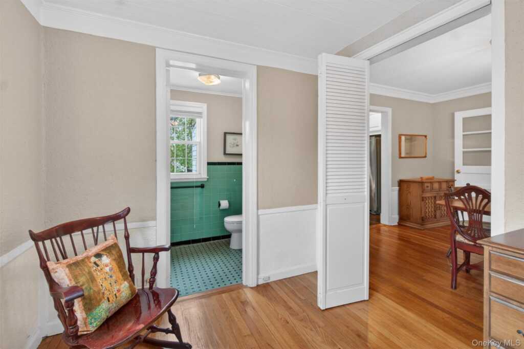 54 Seneca Avenue, White Plains, NY 10603 - Photo 27 of 50