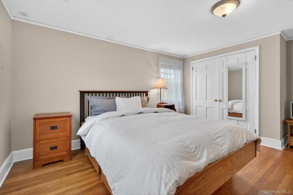 54 Seneca Avenue, White Plains, NY 10603 - Photo 34 of 50