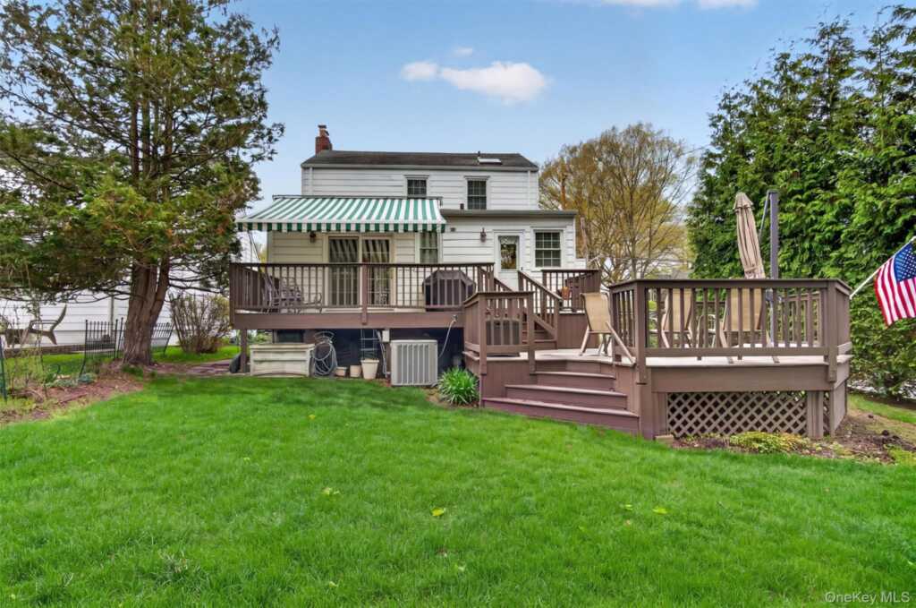54 Seneca Avenue, White Plains, NY 10603 - Photo 46 of 50