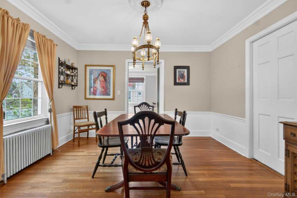 54 Seneca Avenue, White Plains, NY 10603 - Photo 9 of 50