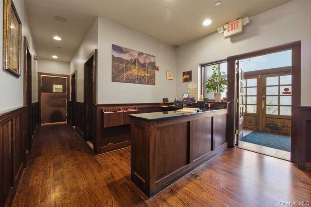 253 South Little Tor, New City, NY 10956