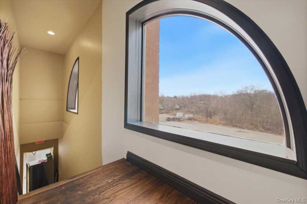 253 South Little Tor, New City, NY 10956 - Photo 12 of 16