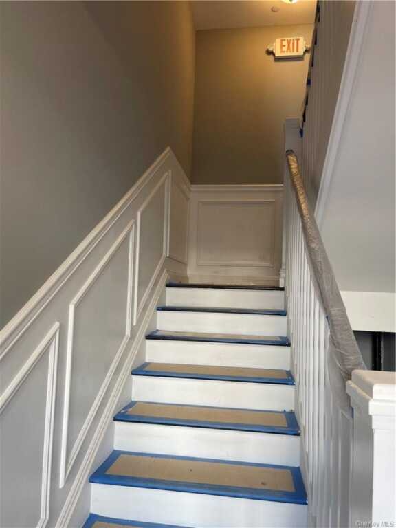 308 Battle Avenue, Unit #3, White Plains, NY 10606 - Photo 3 of 12